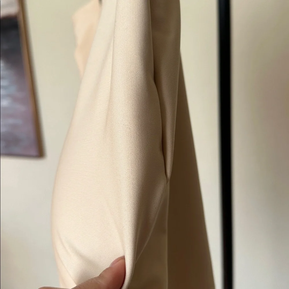 Skims Body Butt Enhancing Padded Short In Sand Size‎ 3X NWOT $108